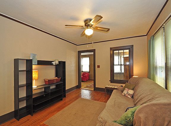4th image of 224 Judge Ave