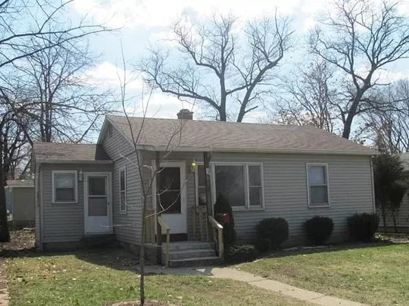 227 Van Buren Ave, New Chicago, IN 46342