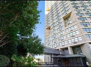 7000 Boulevard East APT 42H, West New York, NJ 07093