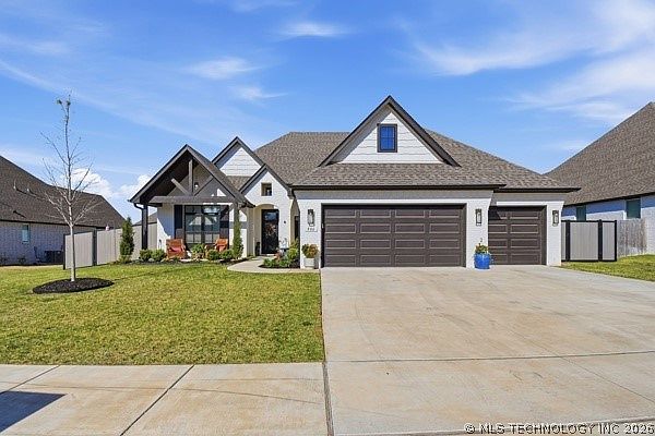 506 N 84th Pl