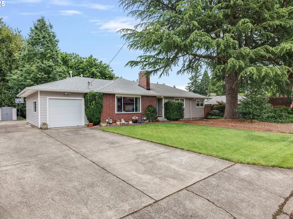 184 NE 10th Ave, Canby, OR 97013