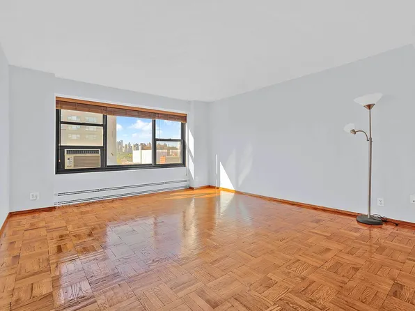 21-80 33rd Rd APT 9C, Astoria, NY 11106