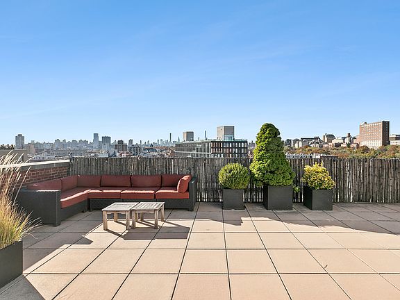 5th image of 258 Saint Nicholas Ave APT 6E