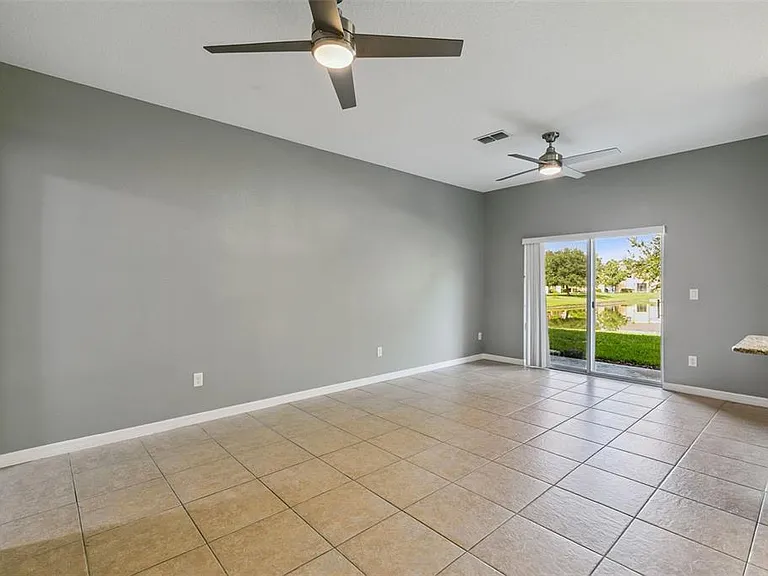 1250 Twin Trees Ln — Photo 6