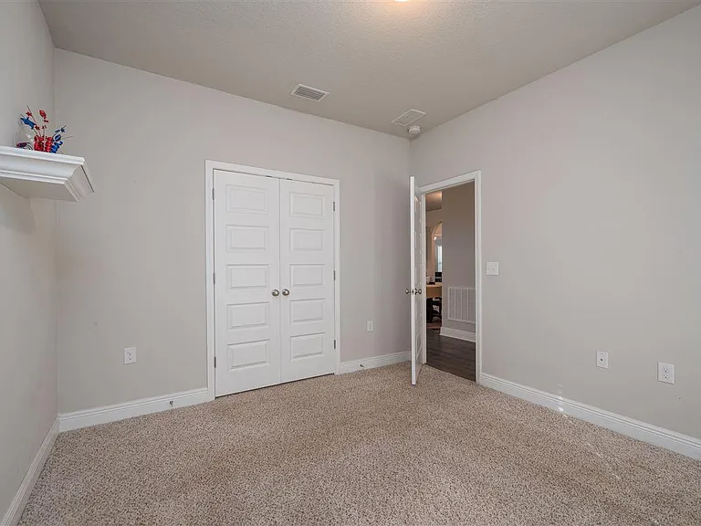 3642 Hawks Landing Cir — Photo 16