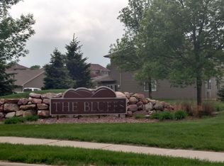 203 S Heritage Ct, Brandon, SD 57005