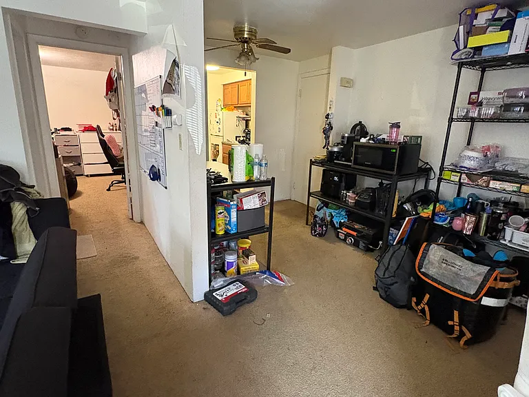 309 Edgewood Ave #E — Photo 2