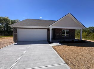 8613 N Seneca Dr, Muncie, IN 47303
