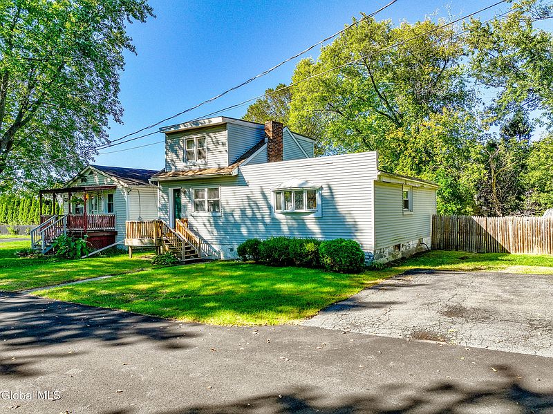 2nd image of 1408 10th Avenue