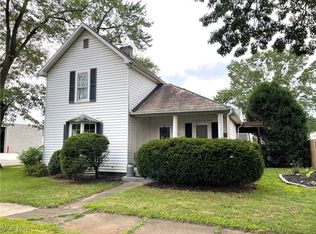 444 5th St NW, New Philadelphia, OH 44663