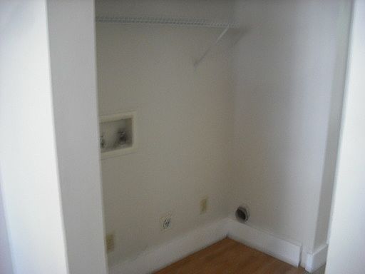 2nd image of 815 Brown St #B