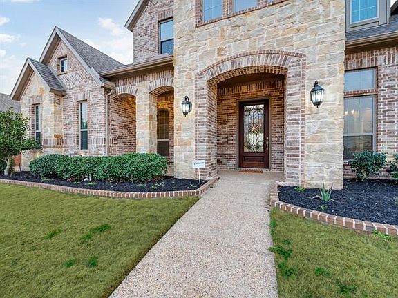 5th image of 102 Highland Ct