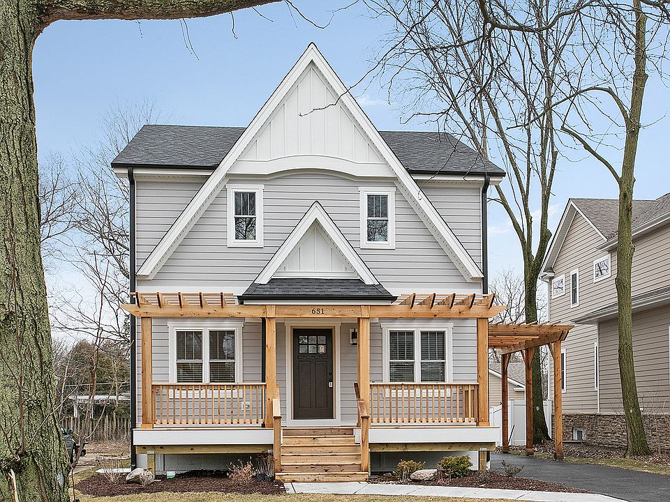 1st image of 651 N Kenilworth Ave