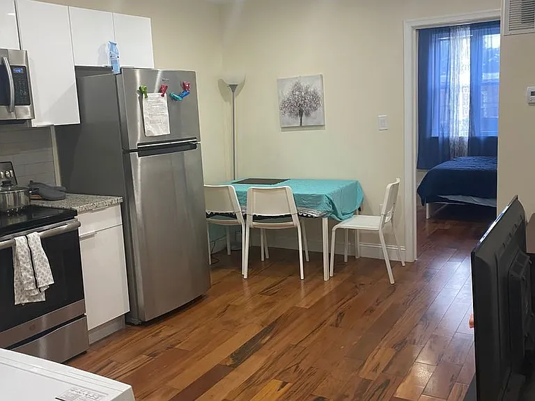 1635 S Broad st — Photo 7