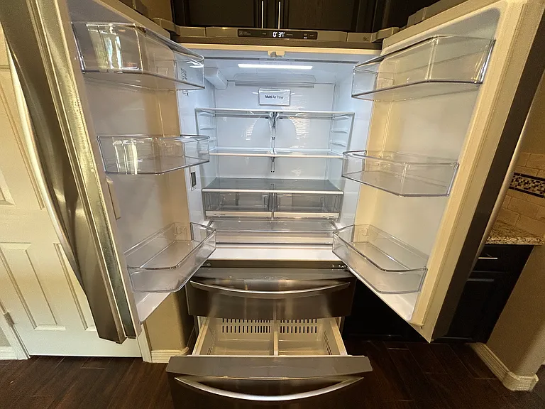5163 W Village Dr — Photo 16