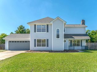 190 Wynnehaven Beach Rd, Mary Esther, FL 32569