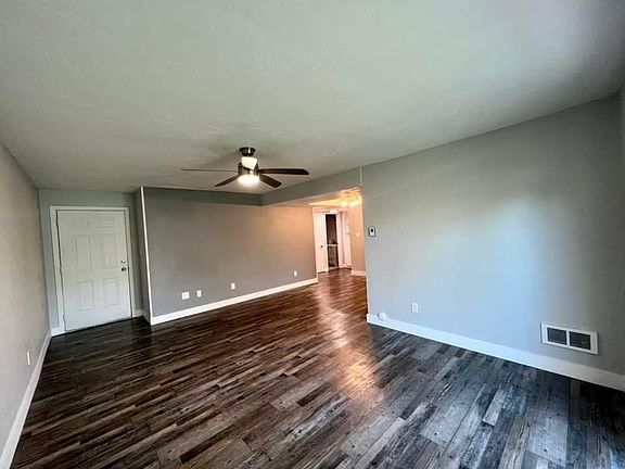 2nd image of 1487 Vega Cir APT 6