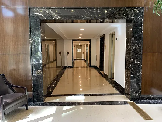 Rented by R New York | media 22