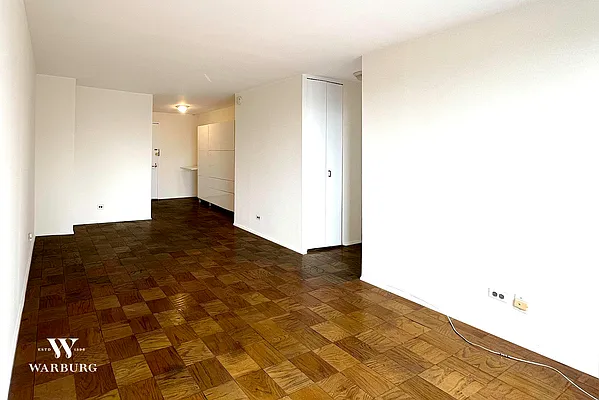 Rented by Warburg | media 3