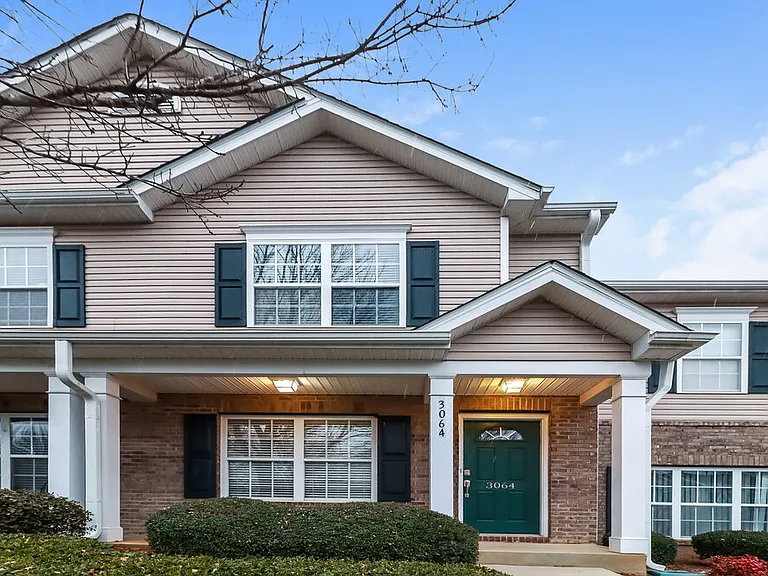 3064 Summerfield Ridge Ln — Photo 1
