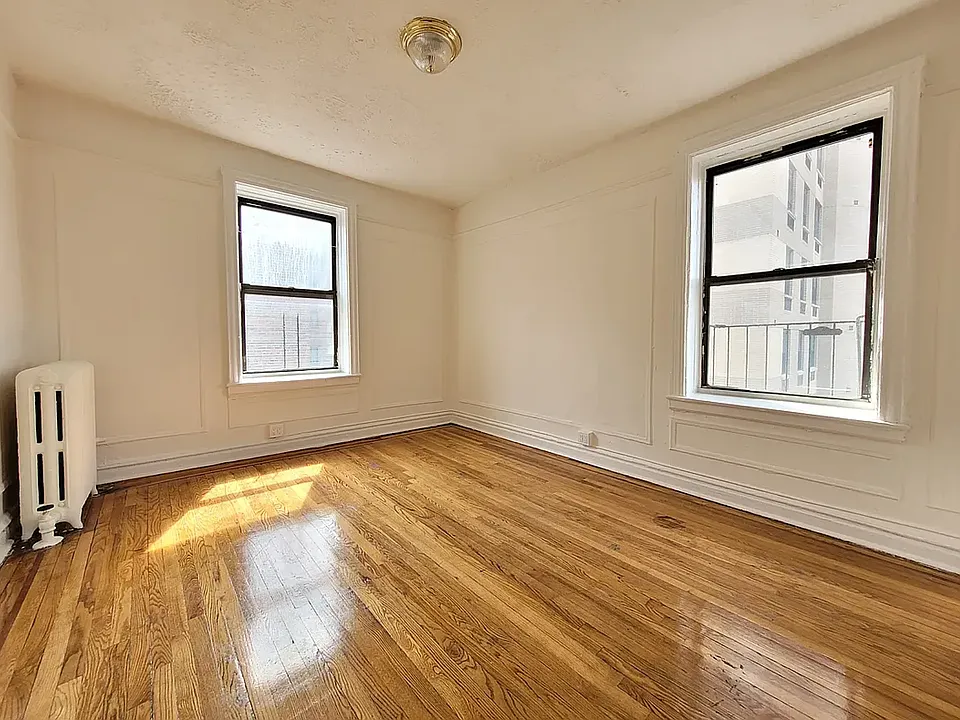 4582 Manhattan College Pkwy #1E