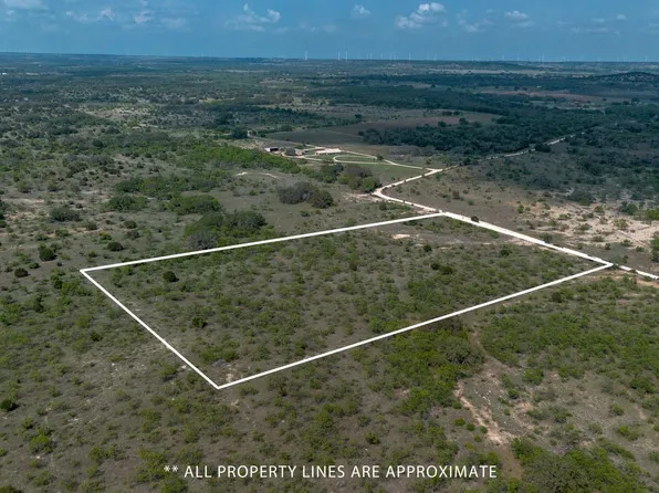 14 County Road 118, Mullin, TX 76864