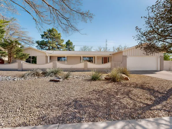 8900 Lagrima De Oro Rd NE, Albuquerque, NM 87111