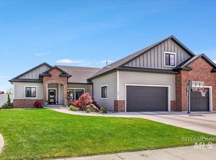 694 Sunbeam Dr, Twin Falls, ID 83301