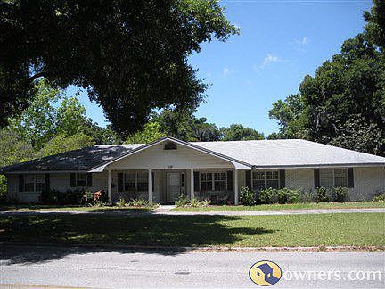 4 bedroom, 4 Bath with pool.