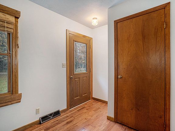 5th image of 13657 Stearns Ct