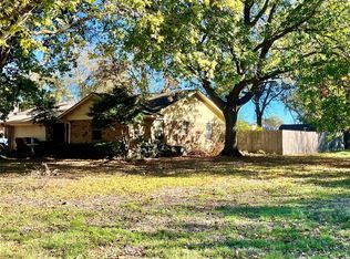 408 Jouette St, Farmersville, TX 75442