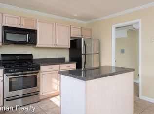 427 Pine Lakes Ln, Rockford, TN 37853