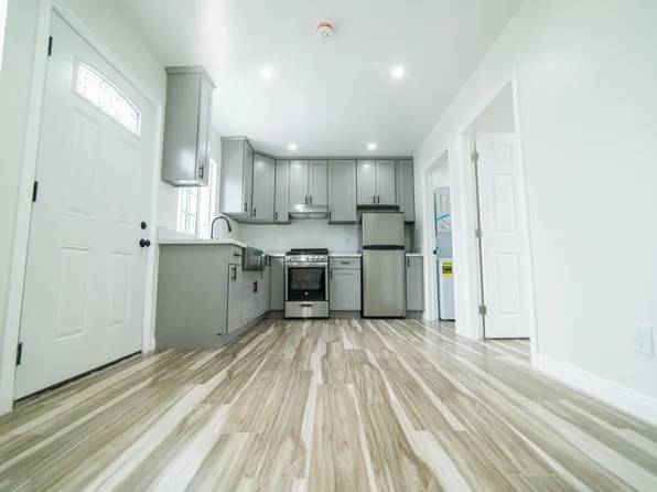 9580 Lev Ave, Pacoima, CA 91331