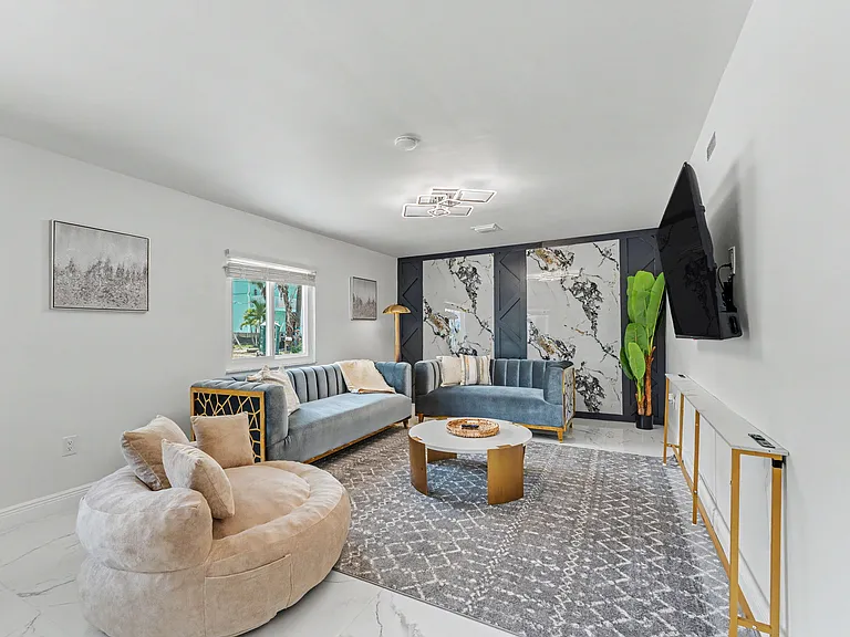 14109 W Parsley Dr — Photo 1