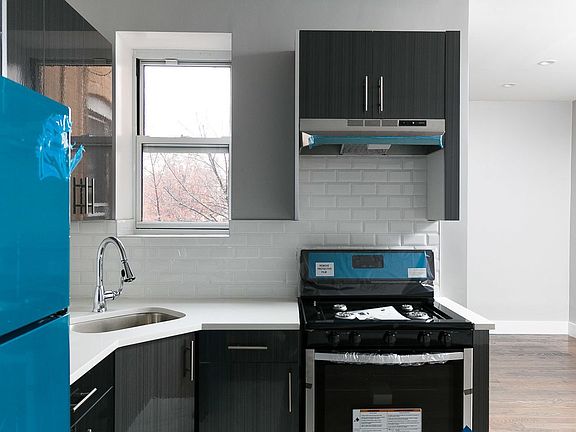 3rd image of 1425 Eastern Pkwy APT 2A