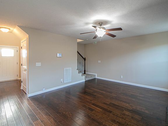 5th image of 1411 Freedom Dr