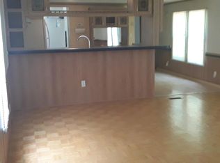 225 Midway Rd, Eldon, MO 65026