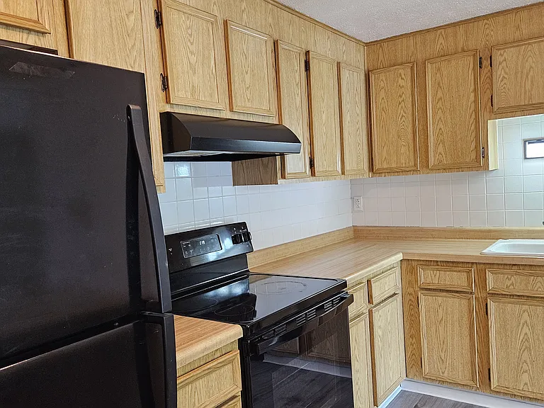 608 Bonnie Brae Dr — Photo 5