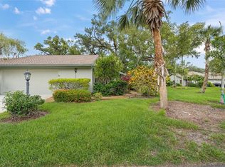 4637 Willow Wood Cir #44, Sarasota, FL 34241