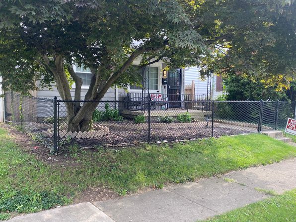 897 Campbell Ave