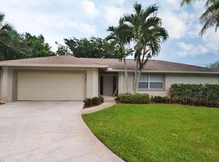 2750 13th St N, Naples, FL 34103