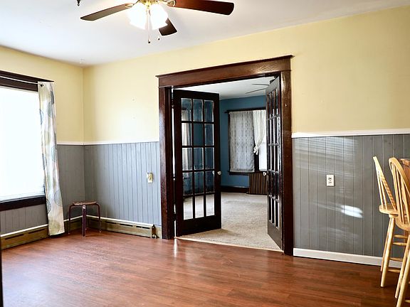 4th image of 612 E Second Avenue