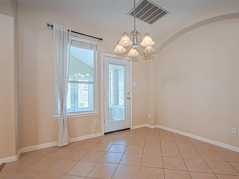 11315 Sailwing Creek Ct — Photo 15
