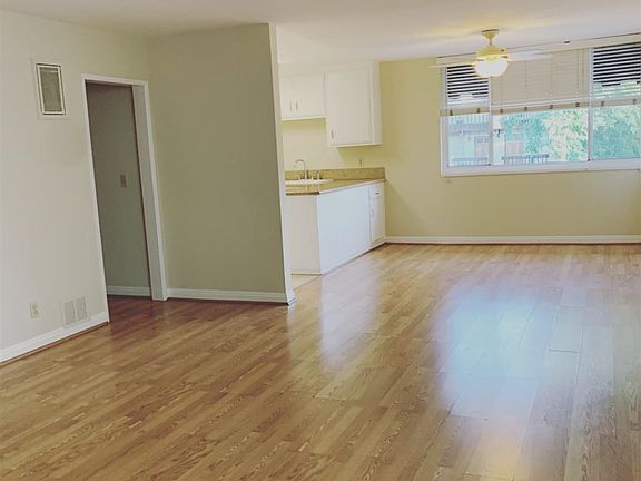 3rd image of 631 E Palm Ave #F