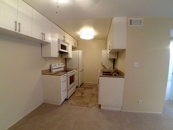 5th image of 4192 33rd St Unit 5