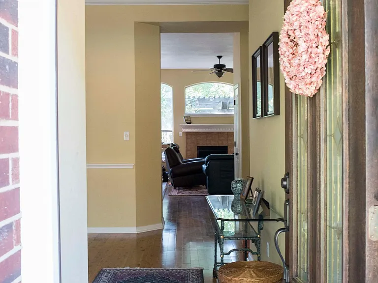 6803 Poncha Pass — Photo 2