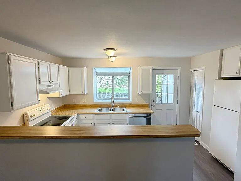 3070 W 107th Pl #D — Photo 2