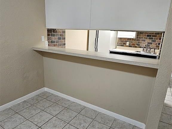 5th image of 1014 Graham Dr APT A4