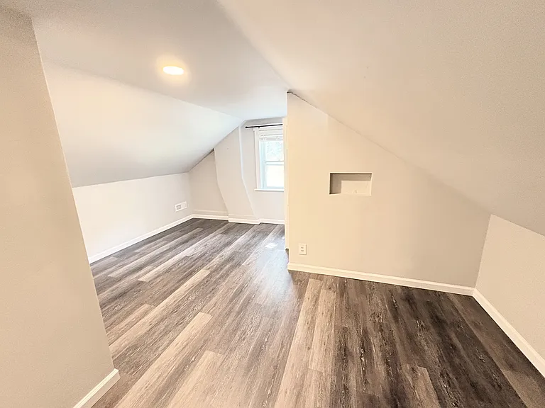 507 E Church St — Photo 20