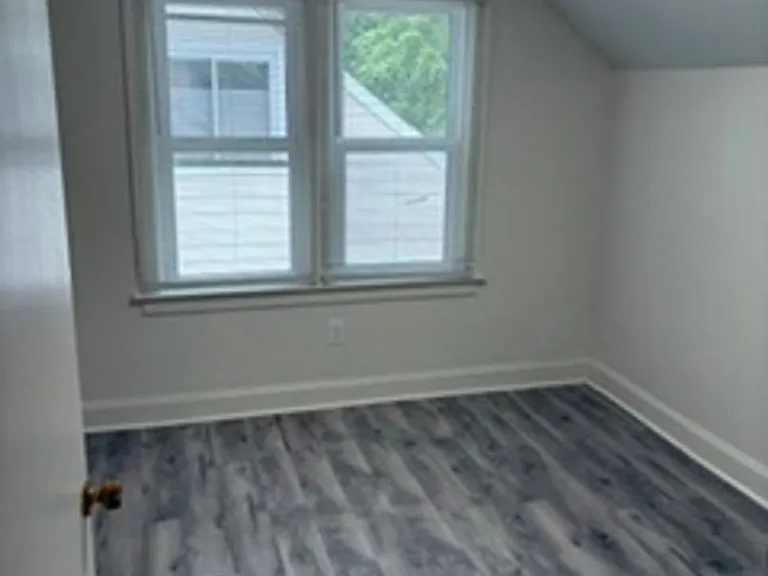 300 Northwestern Pkwy — Photo 20